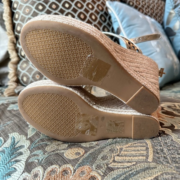 Wedge Sandal. They were used once. Amazing condition. - Picture 3 of 8